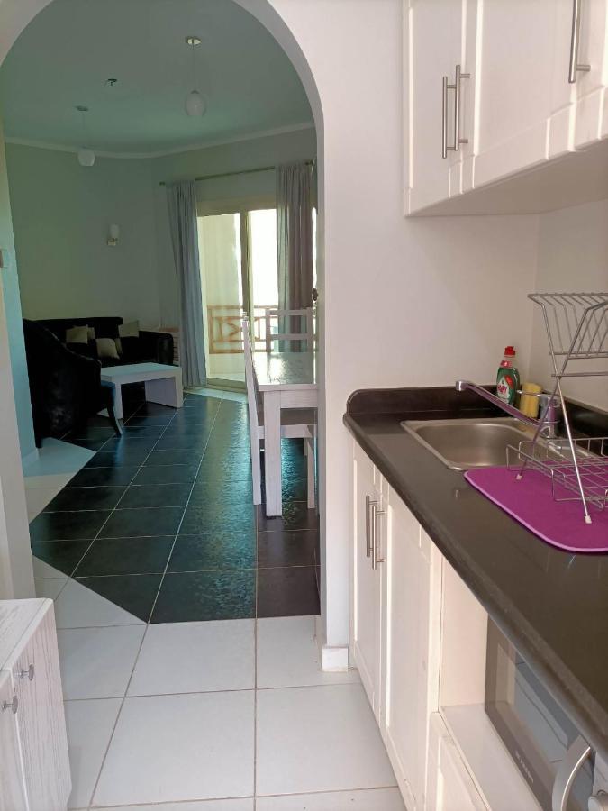Tony'S Privy Beds By Red Sea Apartment Hurghada Exterior photo